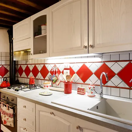شقة Casa Al Ruscello Lucolena in Chianti